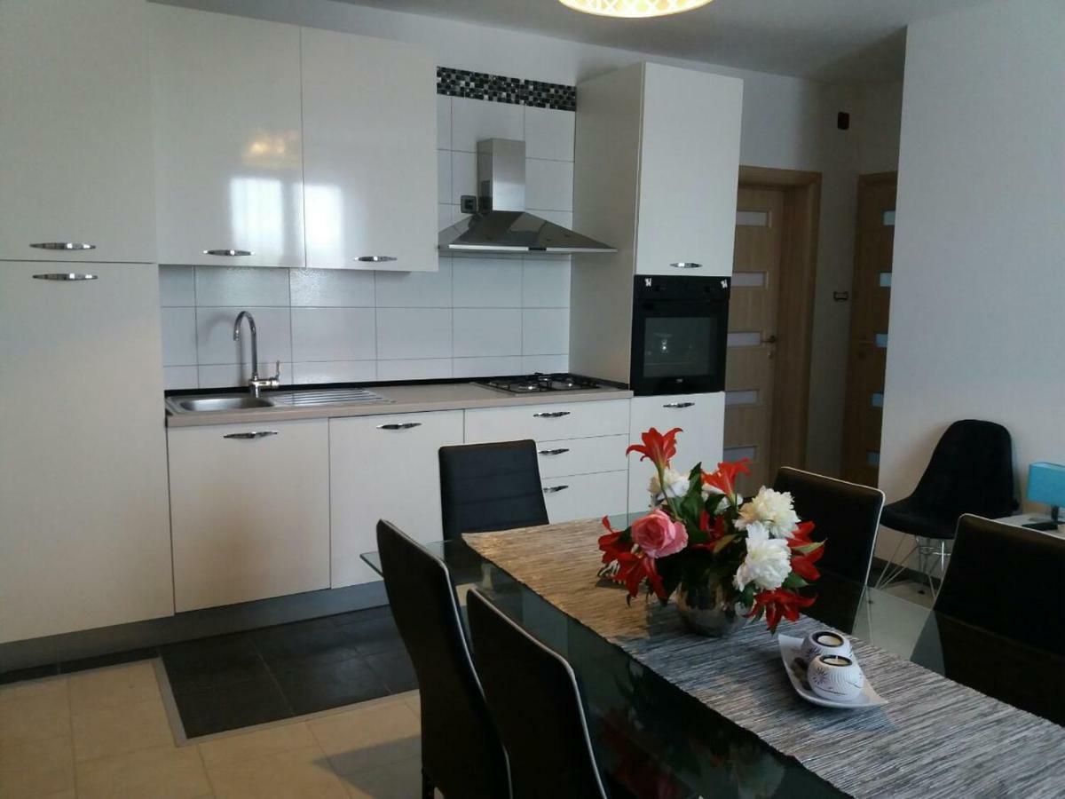 Sukošan Apartmani Tajana מראה חיצוני תמונה